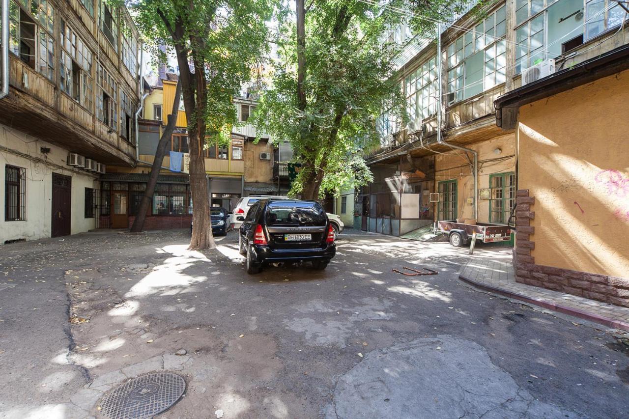GoodRest on Deribasovskaya Lejlighed Odessa Eksteriør billede